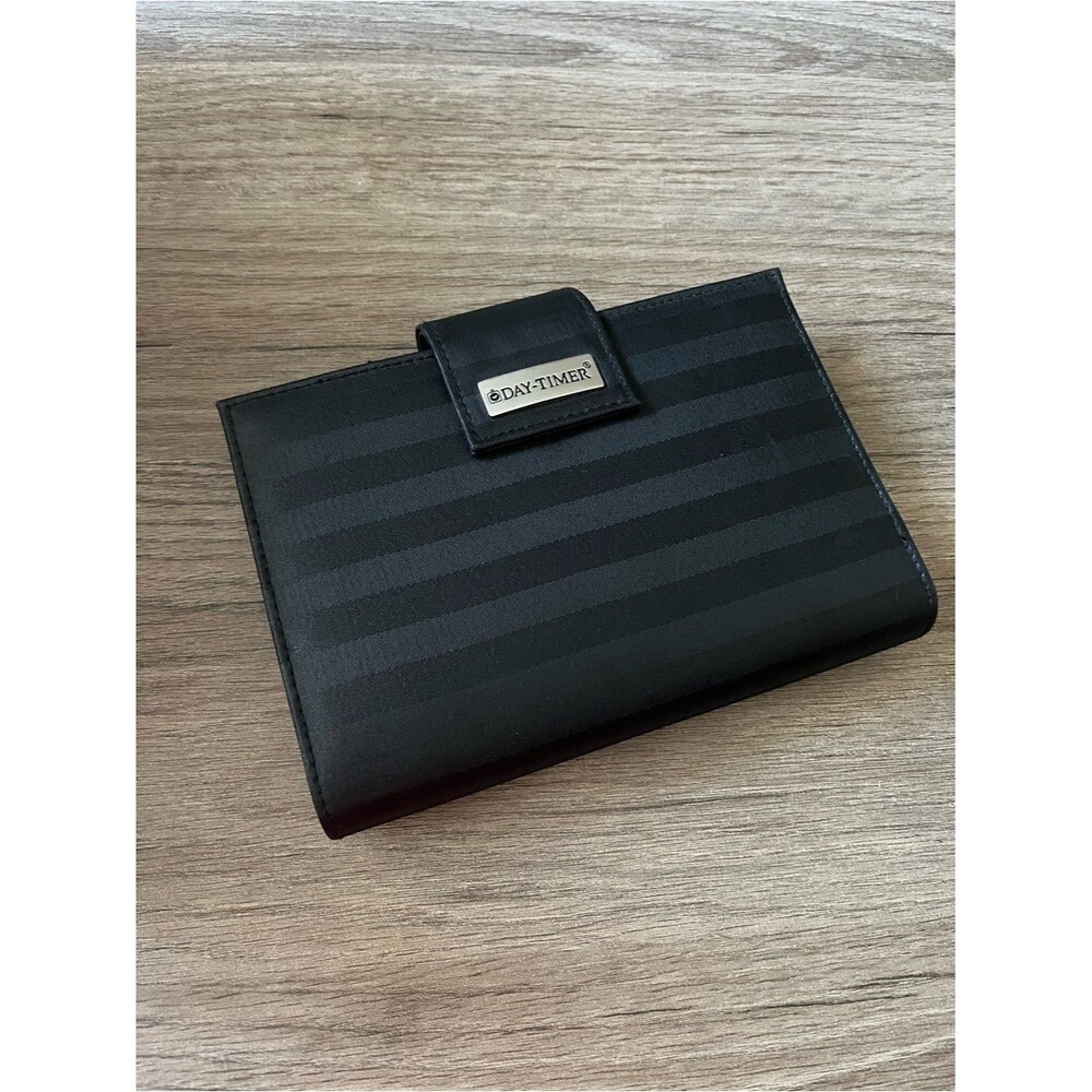 DAY-TIMER Black Striped Vinyl 6-Ring Organizer Binder Planner Cover Snap Close